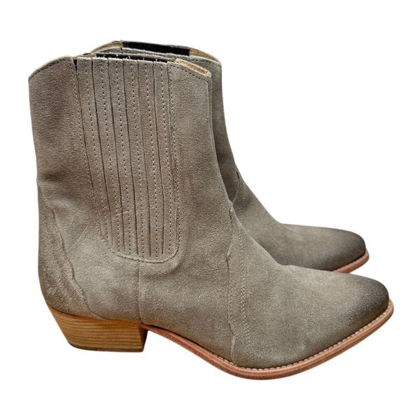 NEW Free People Frontier Western Distressed Cowboy Pointed Toe Ankle Boots - Picture 1 of 9